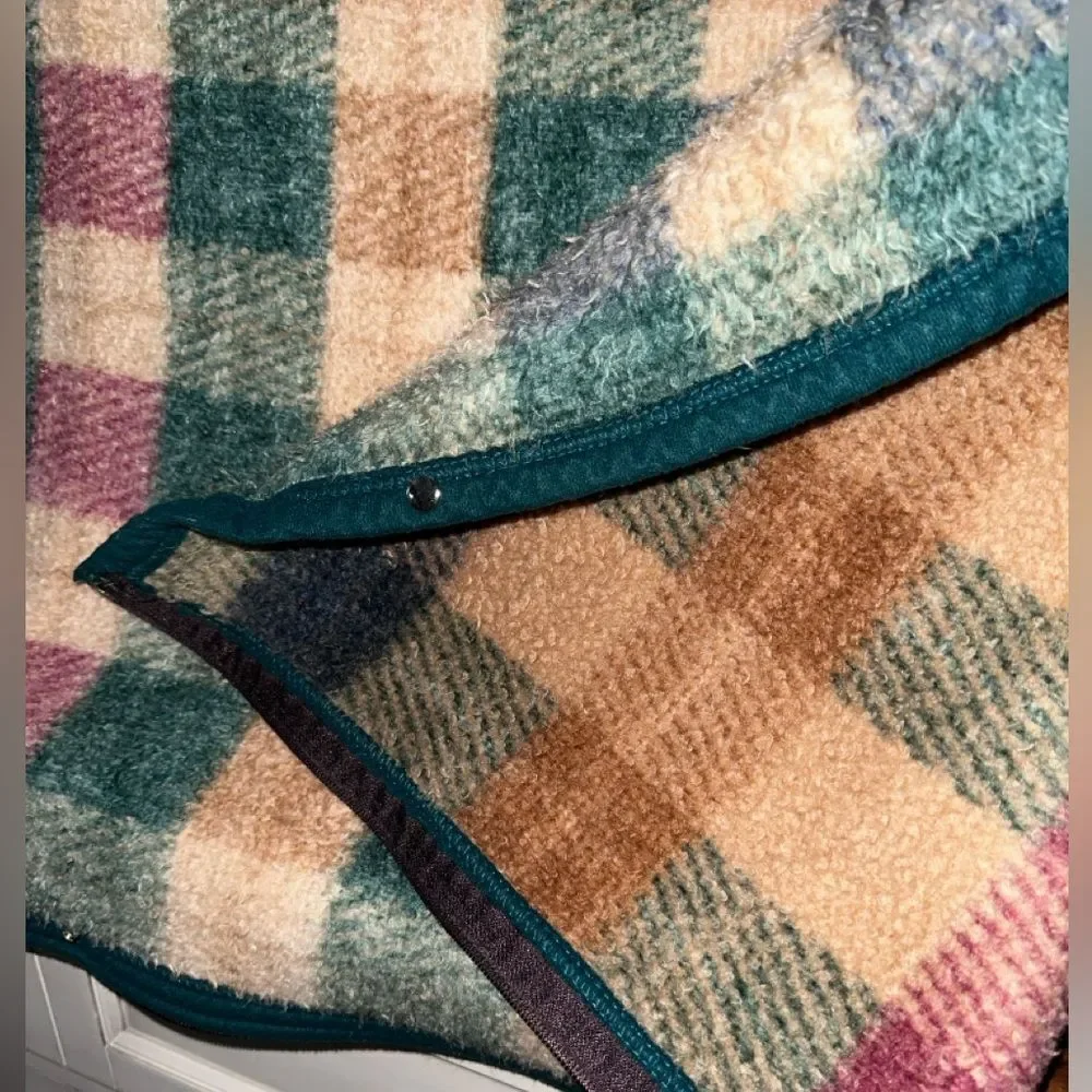 Vtg Biederlack of America Cuddle Wrap Blanket Plaid Zipper Snaps USA OG Snuggie
